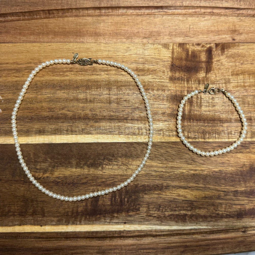 Vintage Signed Monet Glass Pearls Necklace & Bracelet